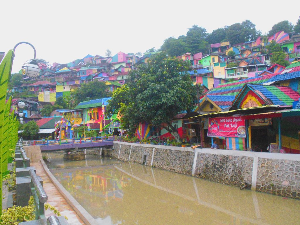 Kampung Pelangi Randusari, Semarang