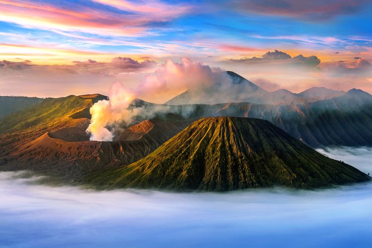 Rekomendasi Tempat Traveling Antimainstream di Jawa Timur, Gunung Bromo