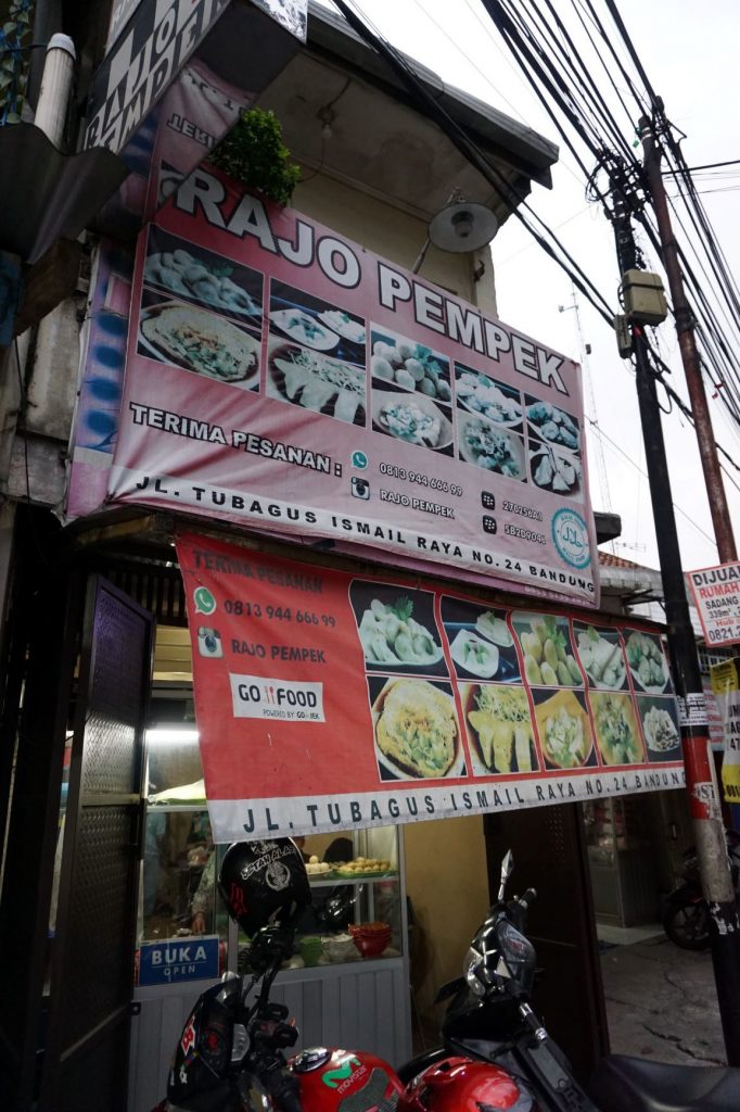 Rekomendasi Tempat Makanan enak dan murah di Bandung