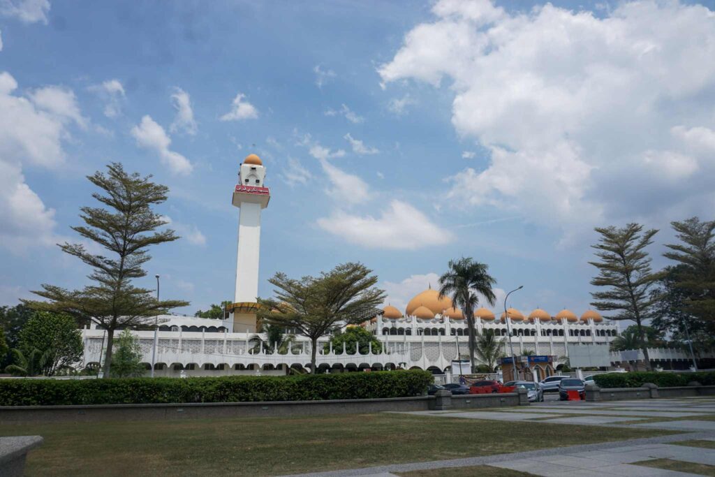 Sultan Idris Shah II Mosque Ipoh