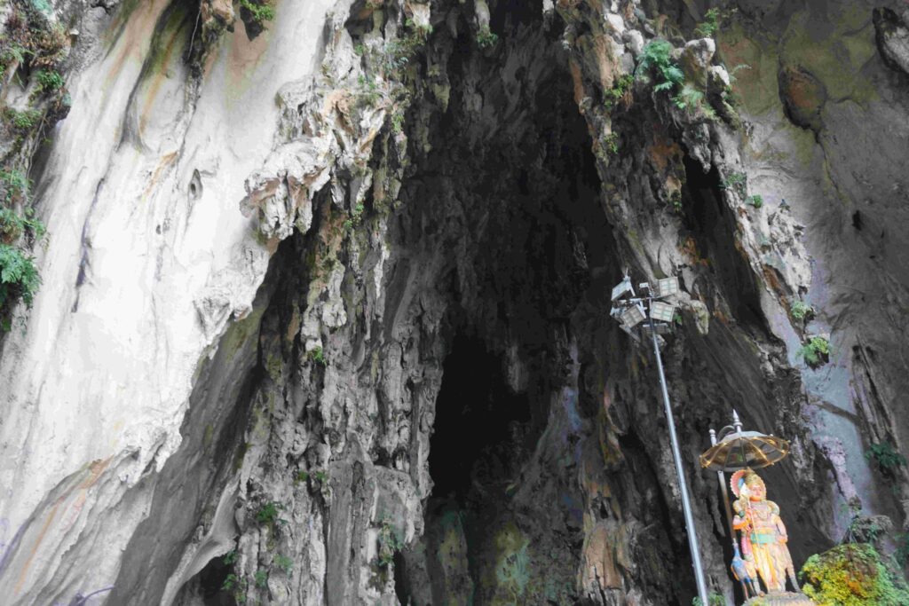 Solo Traveling ke Batu Caves