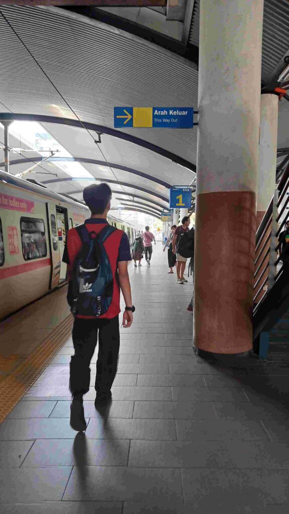 Stasiun Batu Caves, cara ke batu caves naik kereta