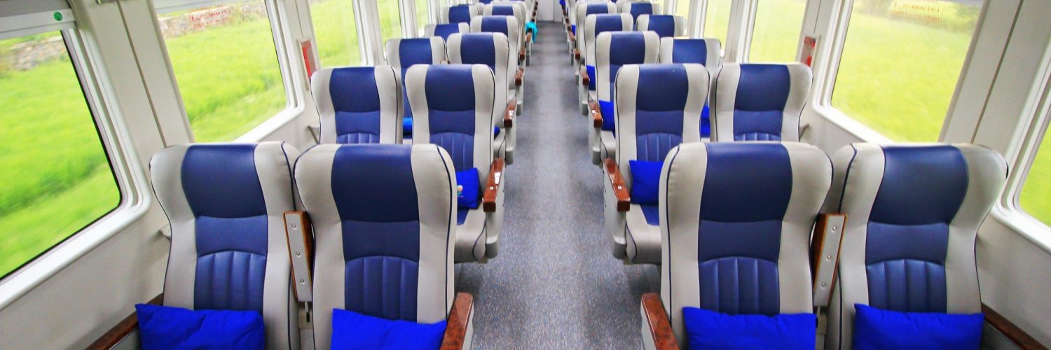 Gerbong Kereta eksekutif Argo Parahyangan Buatan PT Inka