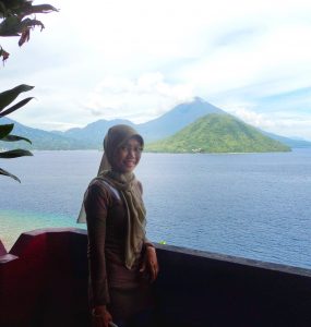 Pengalaman-Cewek-Solo-Traveling-ke-Indonesia-Timur