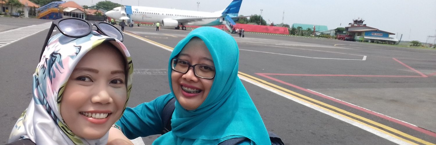 Travelers Tale Travel Blogger