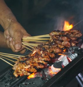 Rekomendasi Tempat Makanan enak dan murah di Bandung