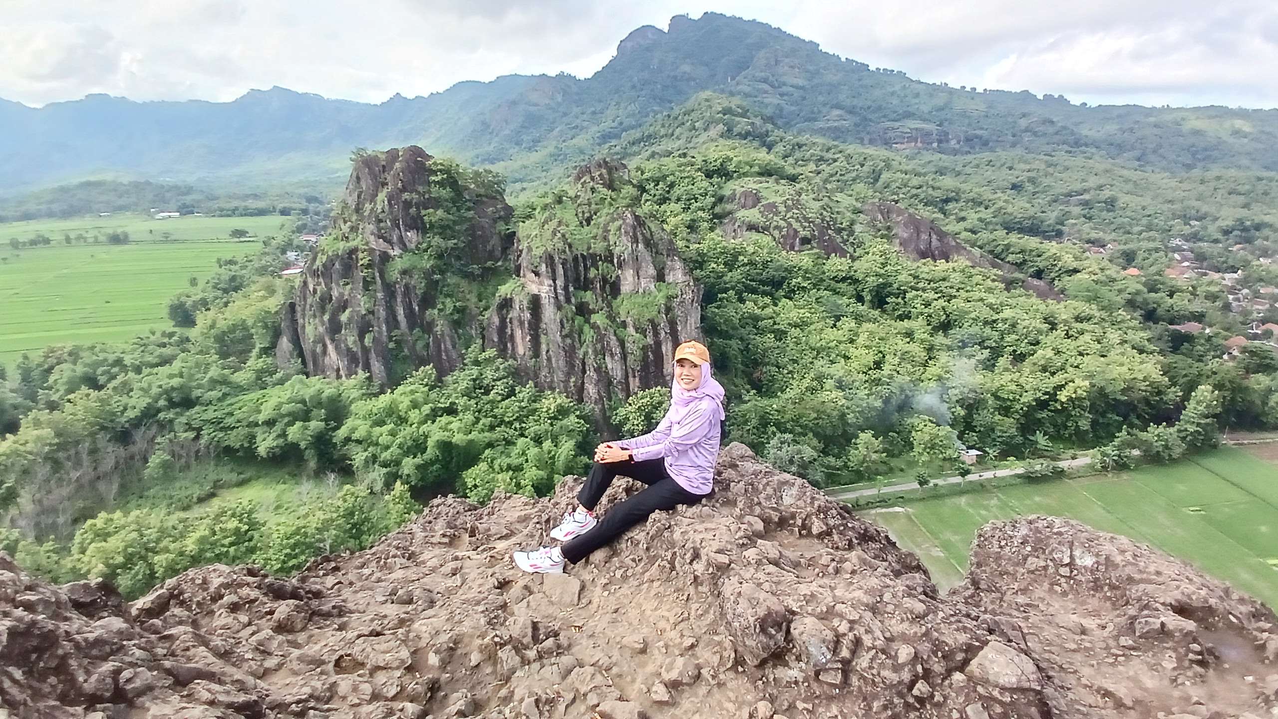 Gunung Sepikul Sukoharjo