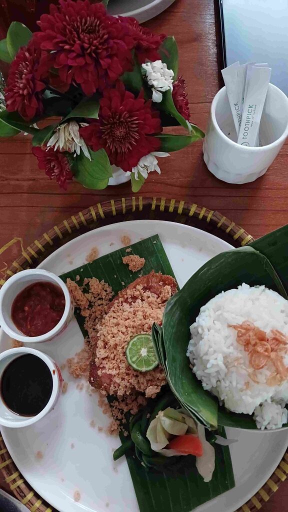 Review Kawisari Coffee