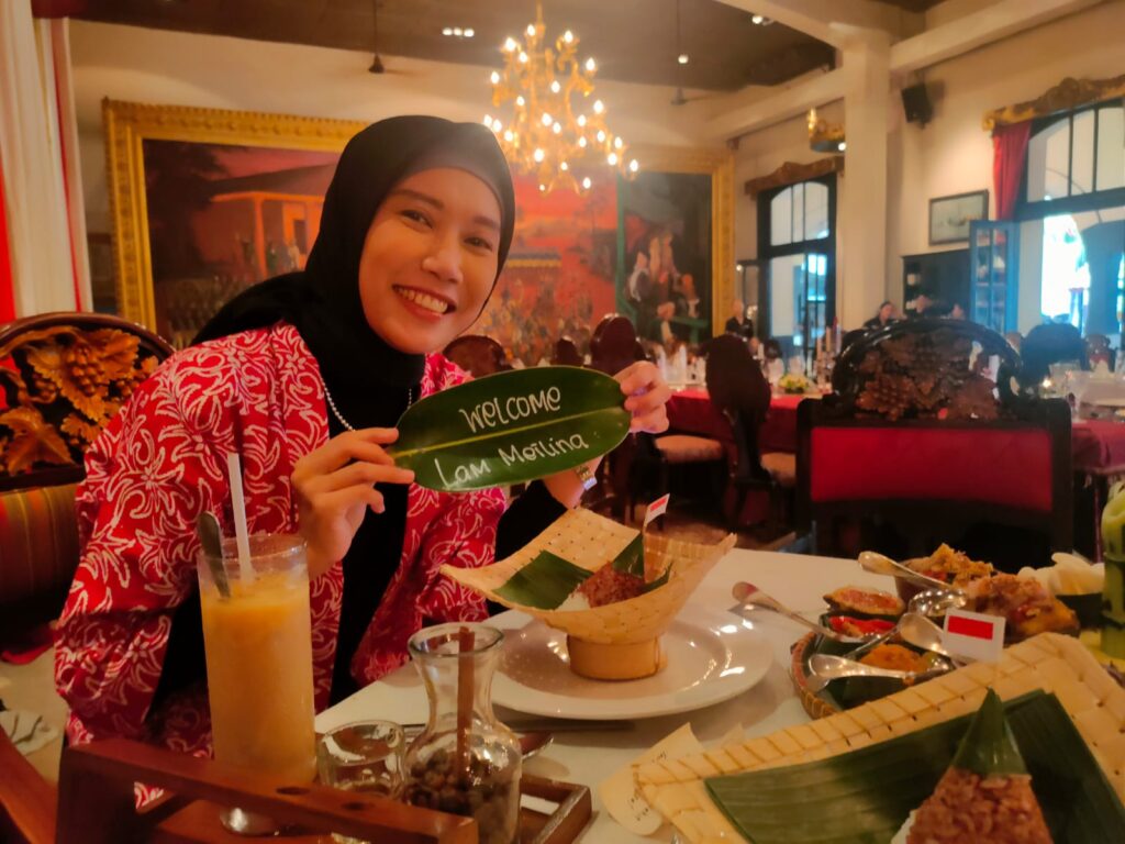 Welcome Notes dari Daun di Kuntskring Paleis