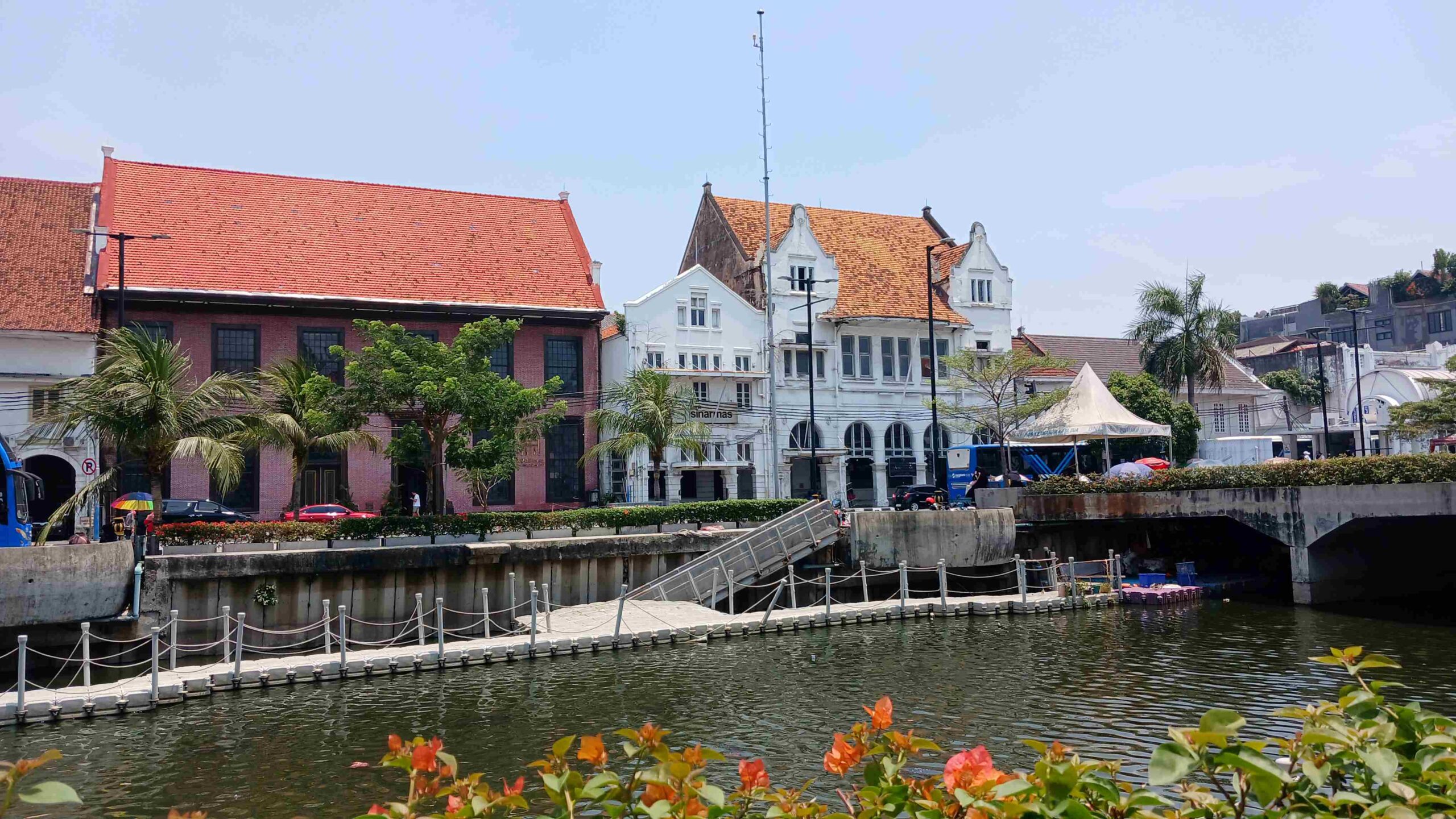 Cafe di Kota Tua Jakarta
