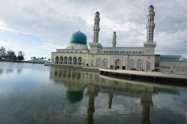 Masjid Bandaraya Kota Kinabalu