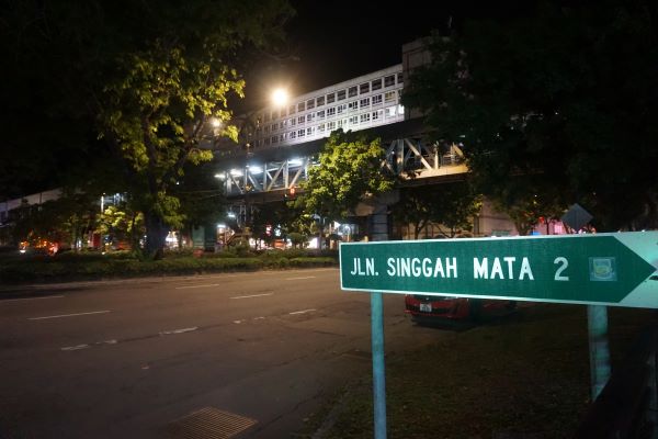 Suasana malam di Kota Kinabalu