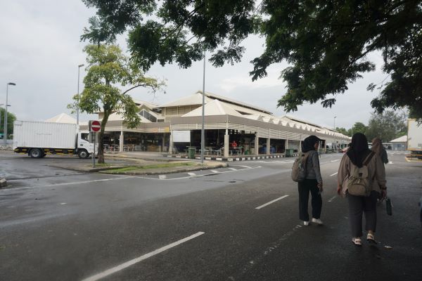 Tempat pemberhentian terakhir bus Sipitang Express di Brunei