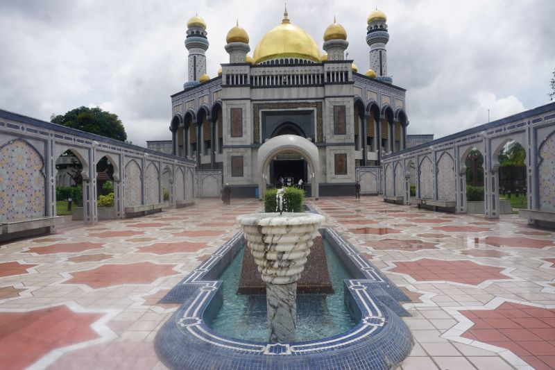 Masjid Terkenal di Brunei, Suasana di Masjid Jame’ Asr Al-Hassanal Bolkiah