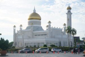 Masjid omar ali saifuddien