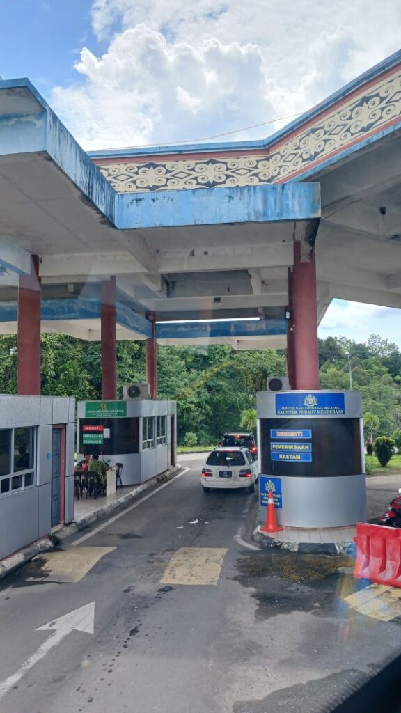 Pos Imigrasi Mengkalap, Serawak, Overland Malaysia Brunei